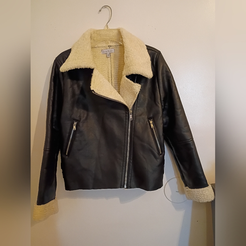 Love Tree Women's Faux Leather Jacket Sz L